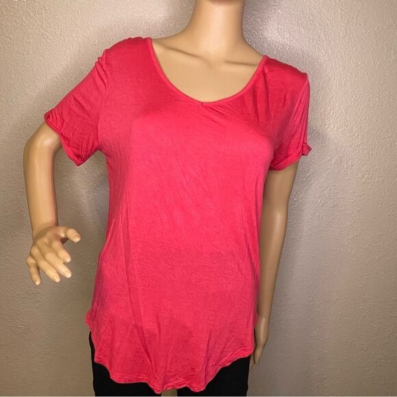 So Coral Short Sleeve Blouse Keyhole Back Size Medium - Picture 2 of 8